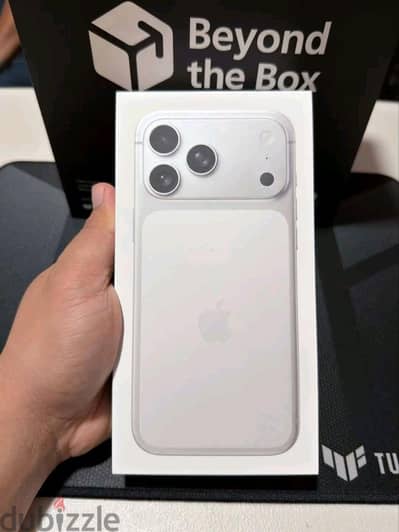آبل - آيفون 17 برو ماكس