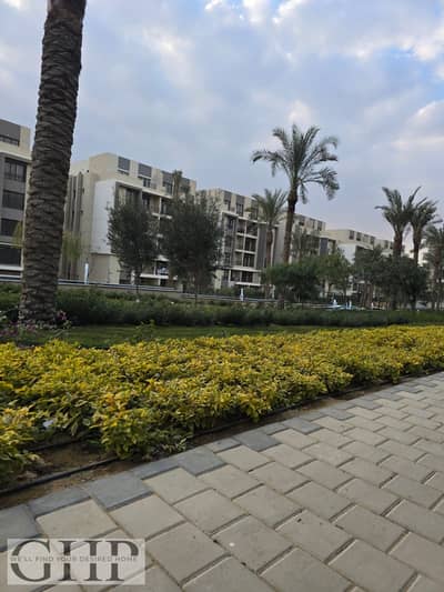 شقة بتشطيب كامل للبيع بالتقسيط في فيفث سكوير المراسم القاهرة الجديدة Fifth Square Al Marasem New Cairo