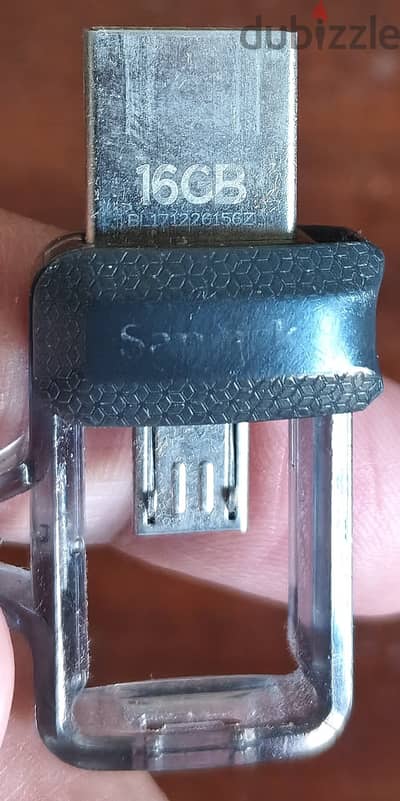 Sandisk OTG USB 3 Flashdrive - فلاشة سانديسك 16 جيجا