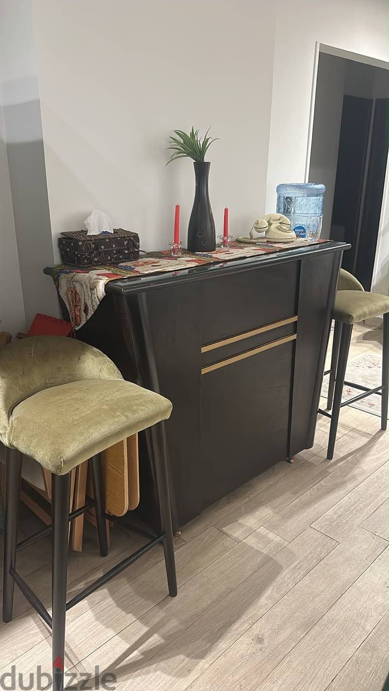 Dinning room 1