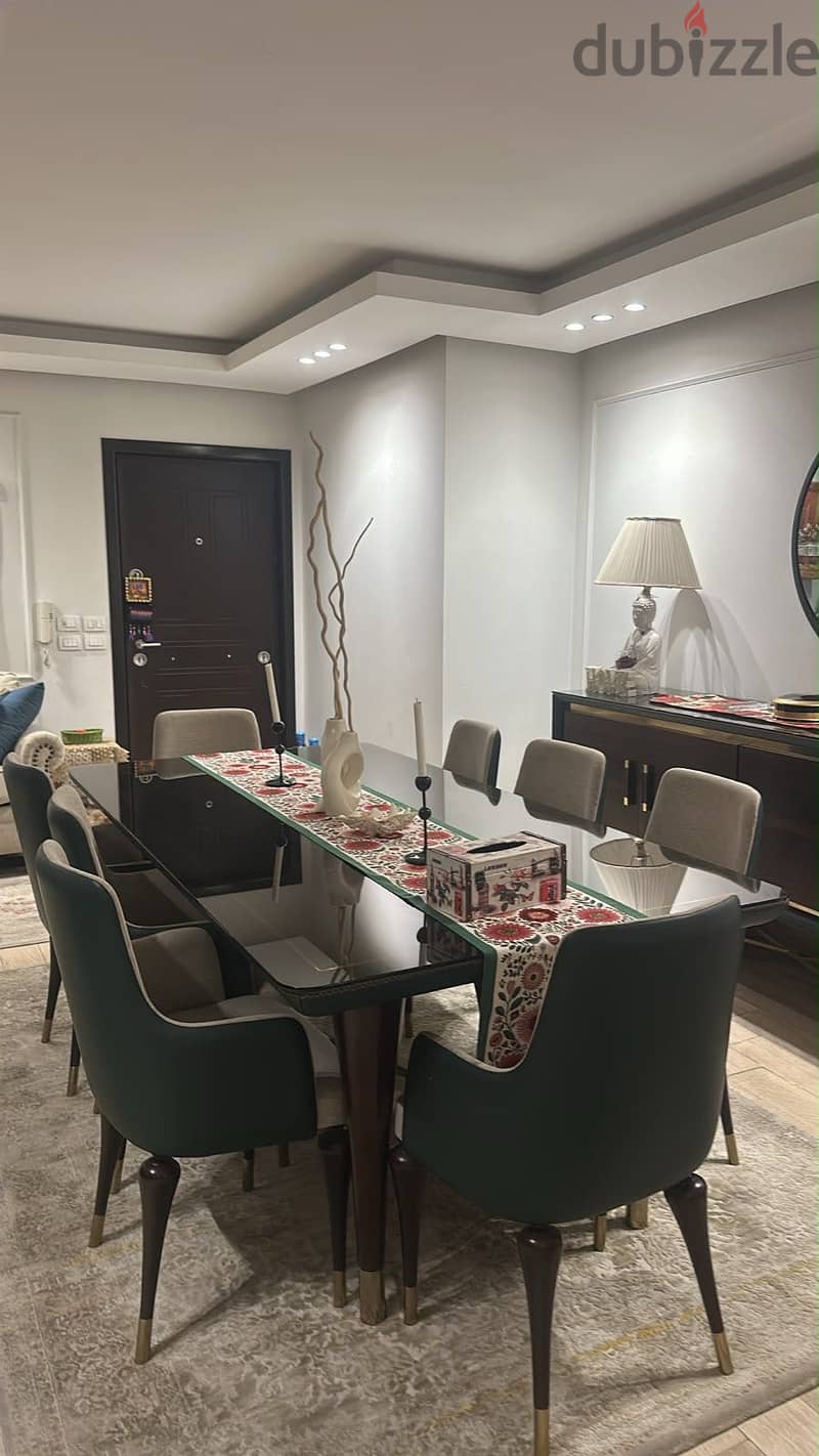 Dinning room 2