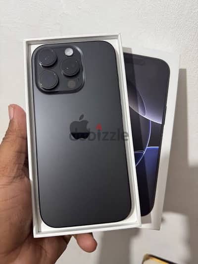 آبل - آيفون 16 برو ماكس - iPhone 16 Pro Max - Titanium Black
