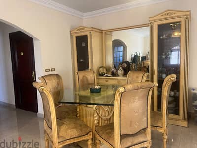 نيش  وبوفيه وسفرة وسفرة