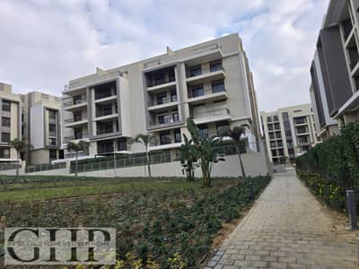 Ready to move Apartment Finished with Garden for Sale in Fifth Square Al Marasem New Cairo