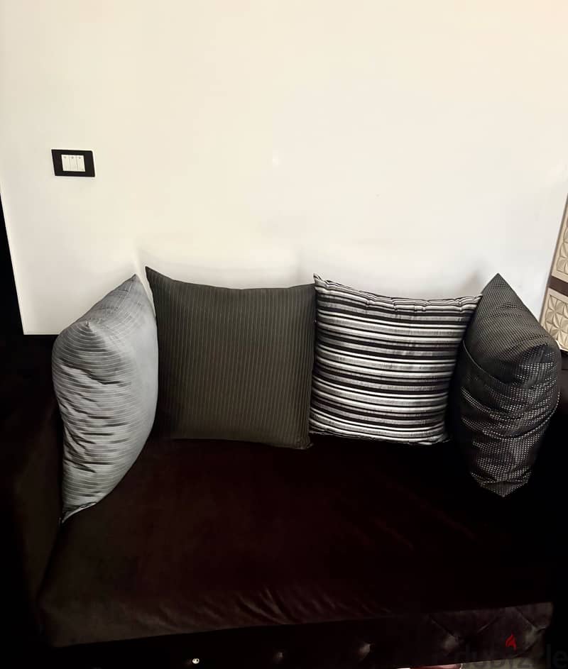 Living room 2