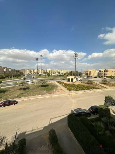  شقة للبيع – الحي التاسع، الشيخ زايد   210 متر