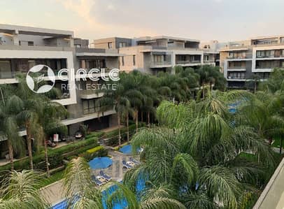 بالمطبخ والتكييفات والاجهزة بنتهاوس ٢٦٠م بفيو علي البول للإيجار في الباتيو 7 El Patio التجمع الخامس 5th Settlement القاهرة الجديدة بالقرب من الAUC