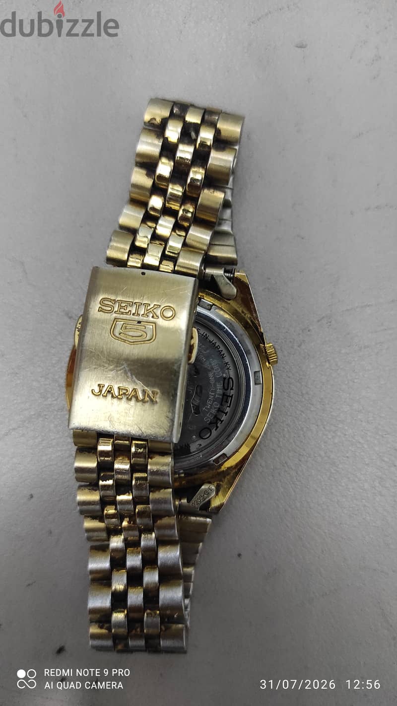 ساعة seiko 1