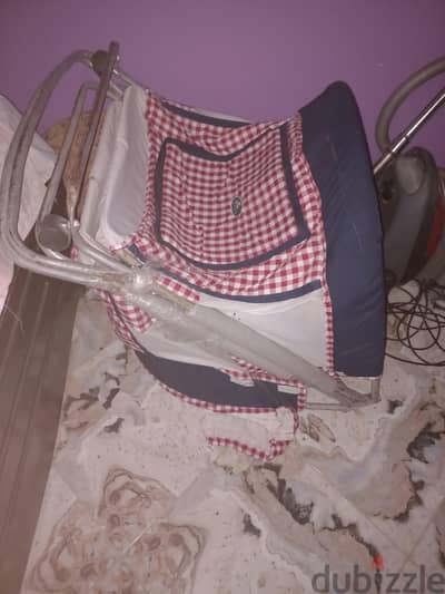 سرير اطفال