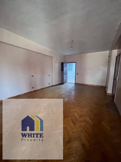 Apartment for rent under new residential or administrative law derivatives of the area