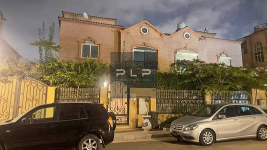 فيلا مستقلة مميزه متشطبة بالكامل للبيع في ميفيدا إعمار Mivida by Emaar