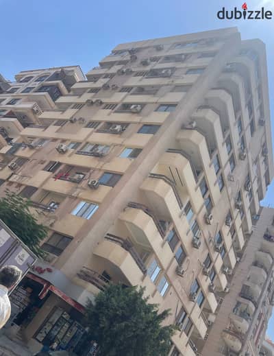 جراج كبير بمدينة نصر يصلح كجراج أو مخزن كبير أو مشروع مغسلة للسيارات