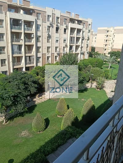 شقة للايجار المفروش في مدينتي B7 اتجاه بحري علي جاردن بسعر مناسب للسوق