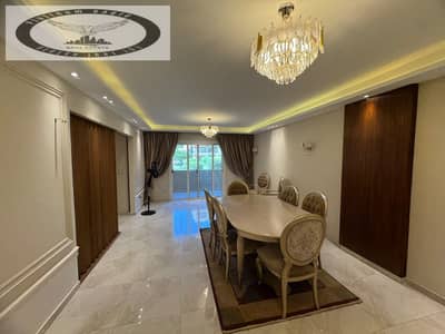 شقة للايجار مفروش فندقي التجمع الخامس  أول سكن   كمبوند ذا سكوير  The Square 160م - 3غرف - 2 حمام مكيفه  تشطيب الترا سوبر لوكس