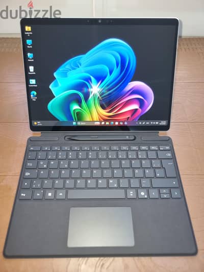 Microsoft Surface Pro 11 | Snapdragon X Plus | 16GB | 256GB