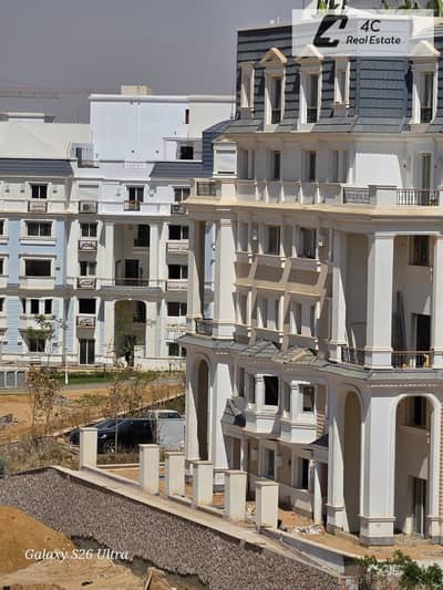Apartment for immediate occupancy with installments remaining, Mountain View iCity, open view landscape with a distinctive layout and the lowest price