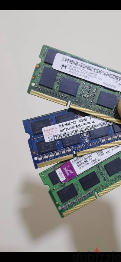 4giga ddr3 ثلاث رامات لابتوب ١٢ جيجا Ram