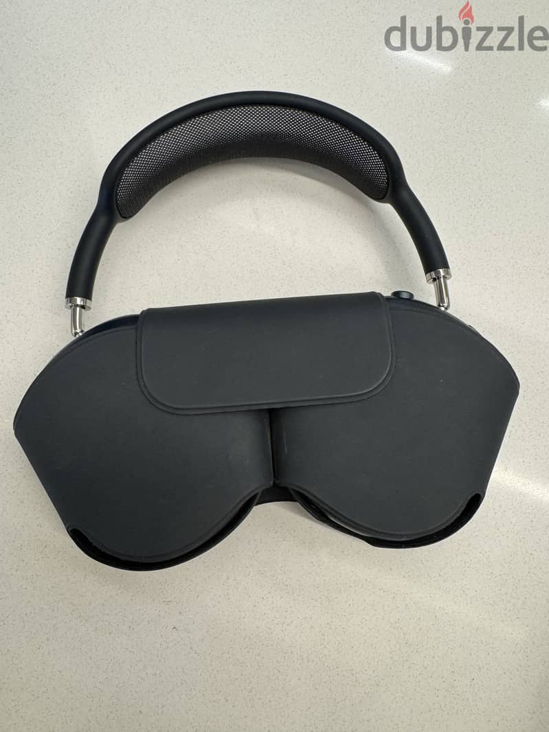 AirPods Max 4