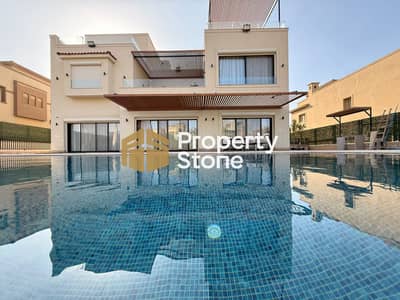 فيلا للإيجار في بالم هيلز | Palm Hills PK1 | متشطبة | مفروشة | بالتكييفات | حمام سباحة | حديقة خاصة | فيو مفتوح
