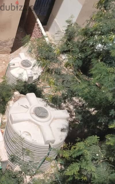 خزان 5 طن للبيع .