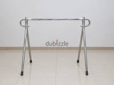 2 ستاند معدني للبيع