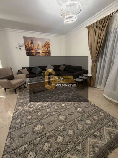 شقة أول سكن للإيجار في مدينتي B12، موقع مميز، فيو إيست هب وجاردن، تشطيبات سوبر لوكس، مكيفة بالكامل، إنترنت وغاز طبيعي وSmart Lock