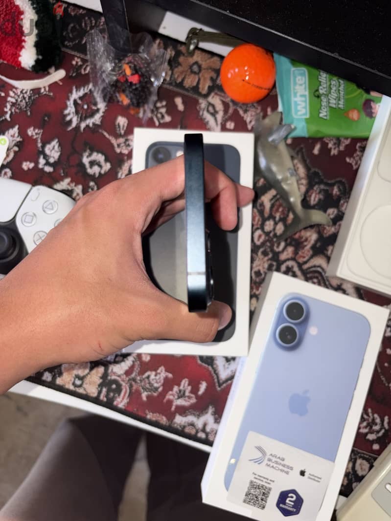 Apple - iPhone 13 1