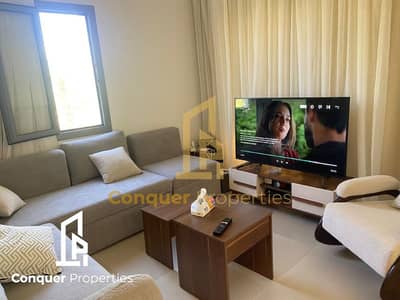 تاون هاوس كورنر مفروش فاخر للبيع في ريفا مراسي