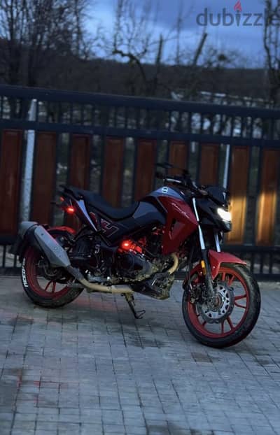 sym nhx 180 اس واي ام