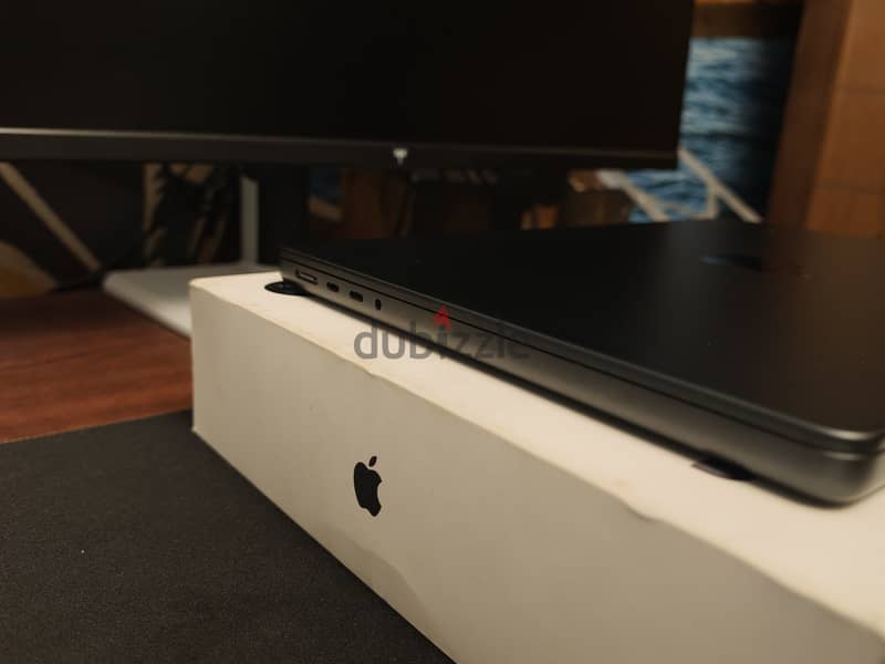 Macbook Pro M4 14 inch 5