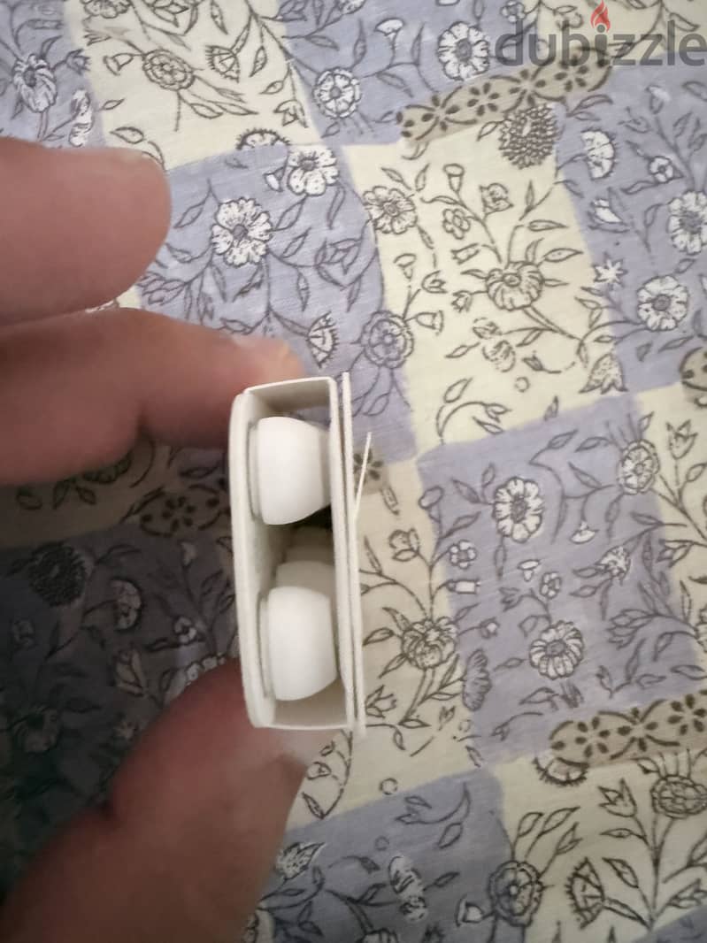 AirPods Pro 3 4
