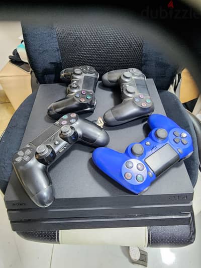 ps4 pro like new