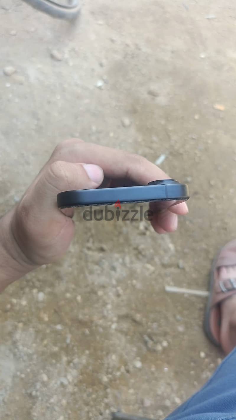 آبل - آيفون 16 1