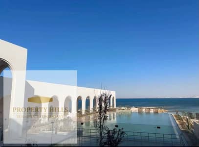اخر فيلا vip مستقلة نازل عليها خصم 30% بسعر لقطه متشطبه بالكامل بالتكيفات بفيو صريح علي البحر في وادي يم