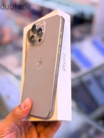 آبل - آيفون 15
