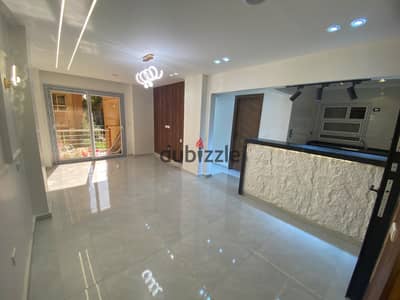 The standard apartment at a bargain price. First floor directly on the lakes in the heart of the bus station with a wide northern landscape.