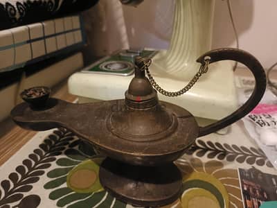 مصبح نحاس تقيل