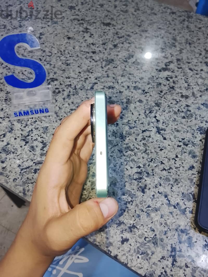 Realme C67 8