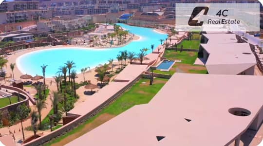 باقل توتال استلم دوبلكس ريسيل تشطيب كامل Direct Sea & Lagoon View في المونت جلاله بتقسيمه مميزة جاهز للمعاينه و الاستلام