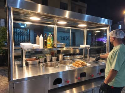 عربية أكل مجهزة ستانلس 304 + 4 عيون غاز + زجاج سيكوريت | 2×1×2 متر
