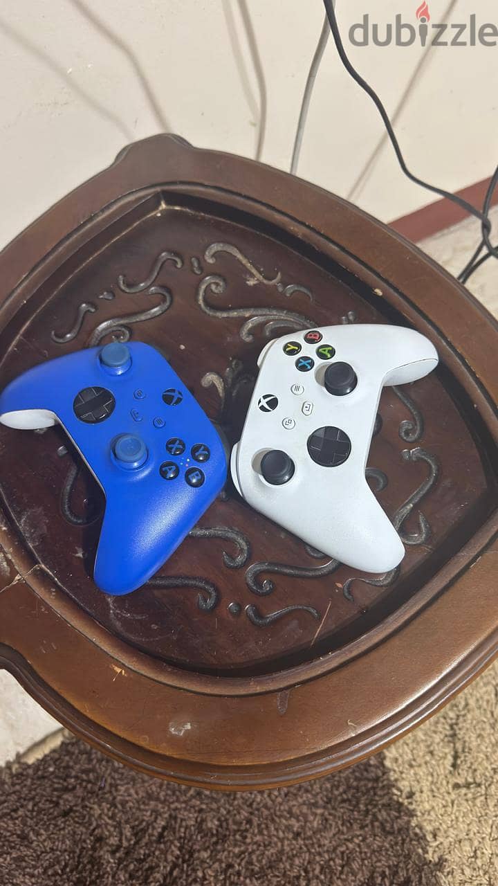 Xbox series s 1tb like new 1