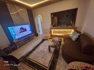 ارضى مفروش بمدخل خاص
