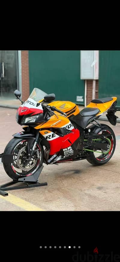 Honda RR 600
