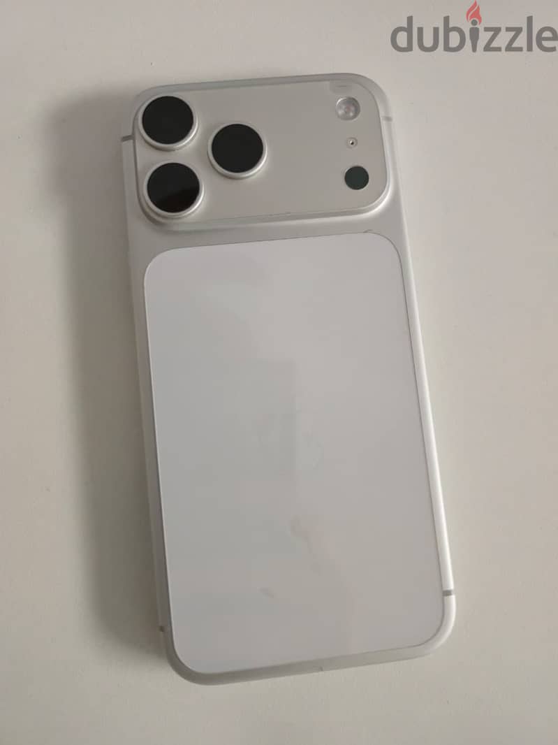 Apple - iPhone 17 Pro Max 5