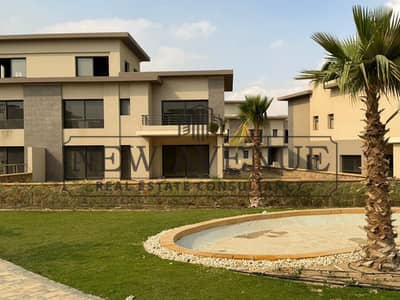 توين هاوس للبيع فى سوان ليك ريزيدنس swan lake residence موقع مميز جاهزه للاستلام على مسطحات خضراء