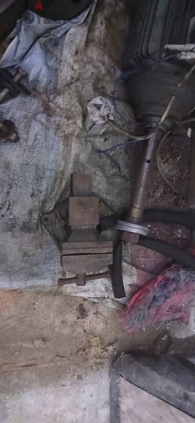 بيع معدات صناعية