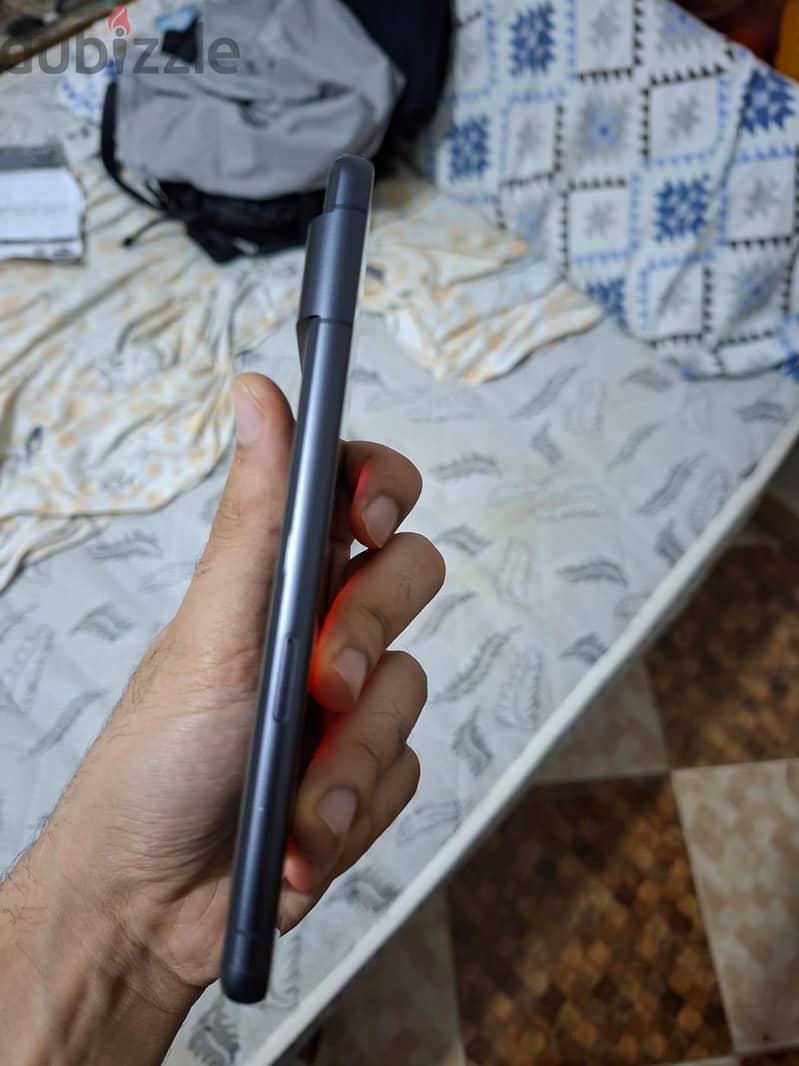 Google Pixel 7 4