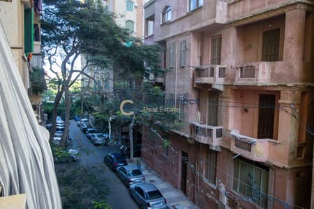 - شقة للبيع 200م الابراهيميه - شارع الاندلس  - خطوات من شارع أبوقير و نادي سبورتنج