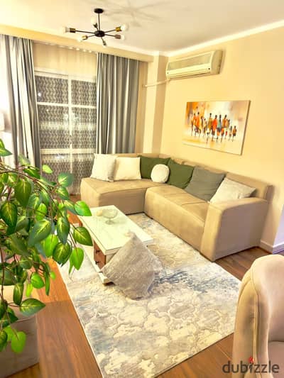شقة مفروشة B10 بجوار الخدمات وAll Seasons Park | 80م | 2 نوم | 28K