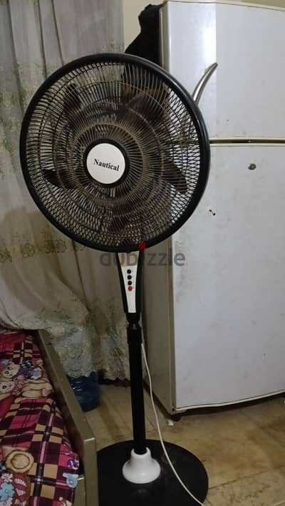 مروحه عامود بحاله ممتازه
